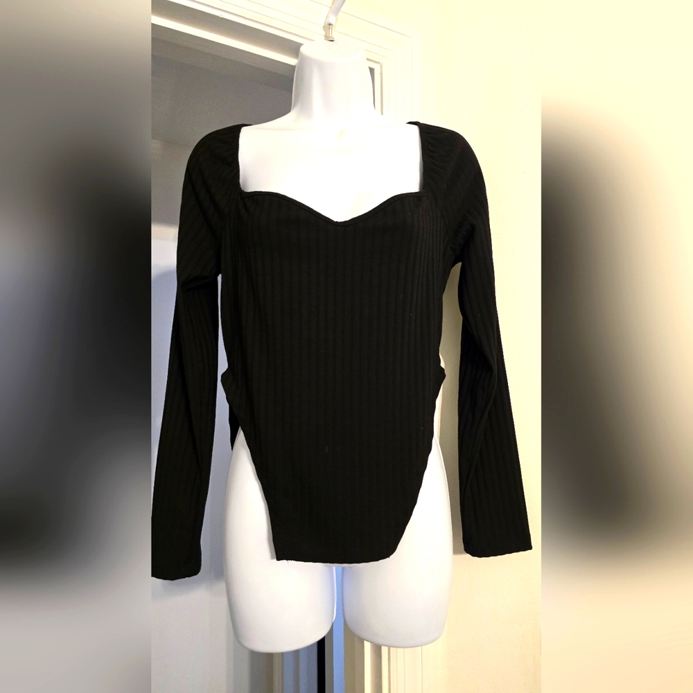 5 for $ 25 Bundle Deal - Boohoo Ribbed Black Long Sleeve Women's Top